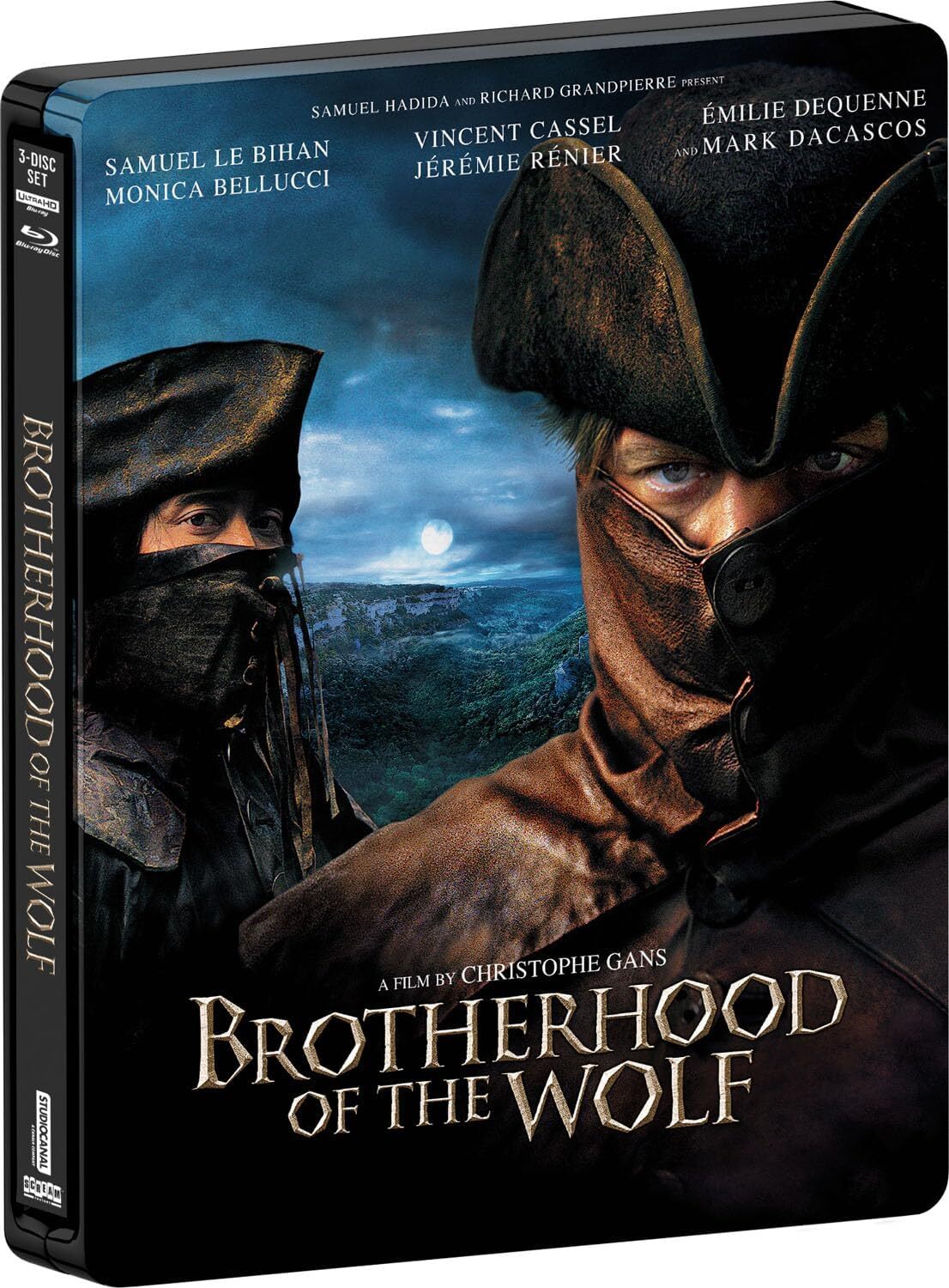 BROTHERHOOD OF THE WOLF (2001)