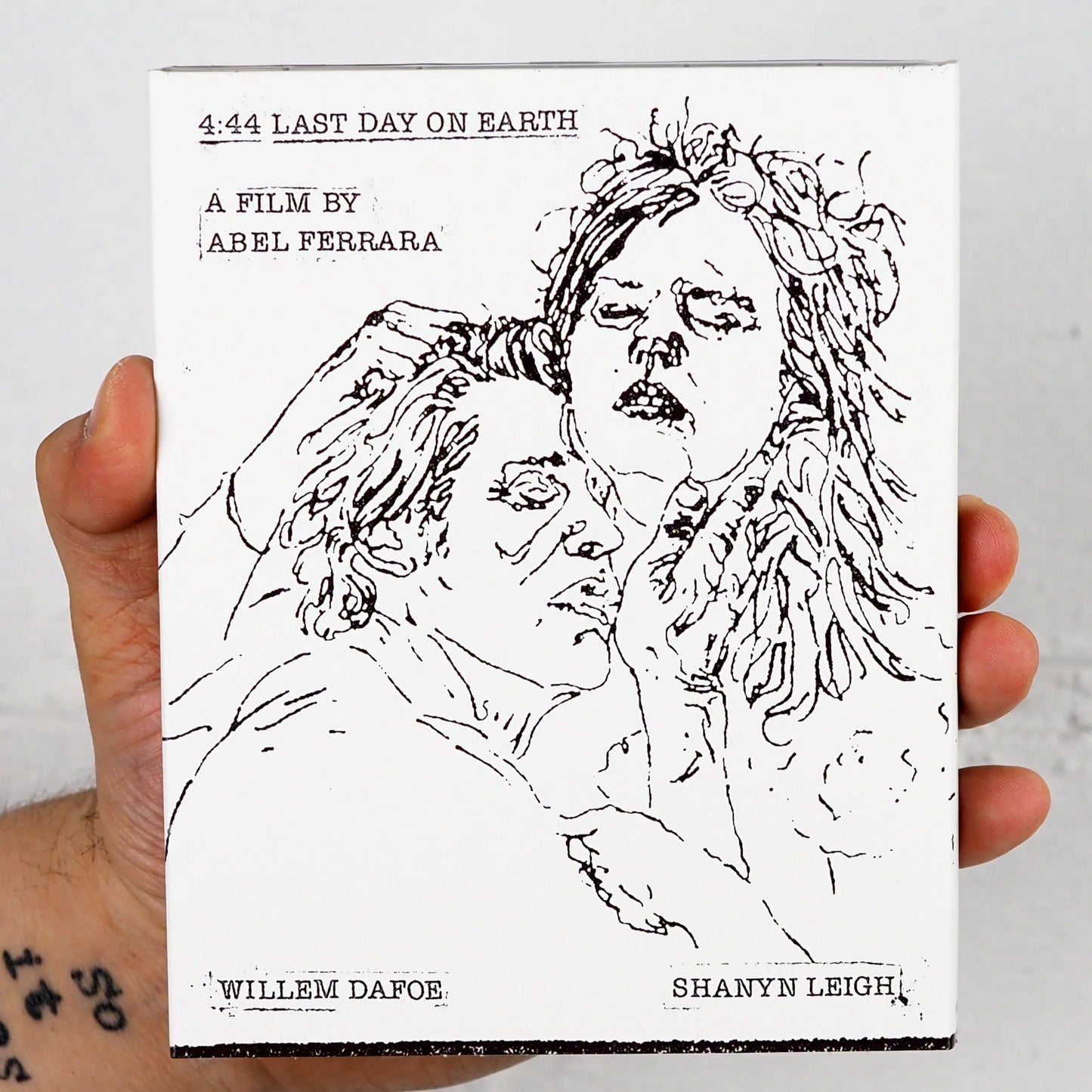 4:44 LAST DAYS ON EARTH